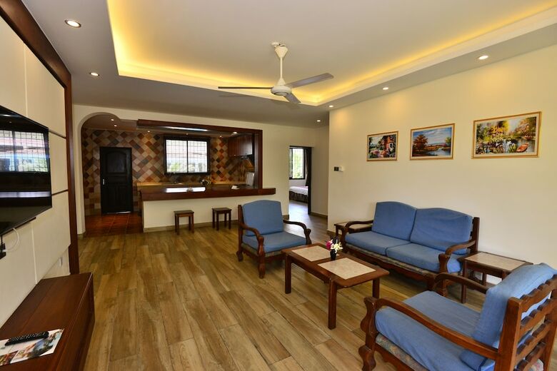Hotel Baobab Holiday Resort