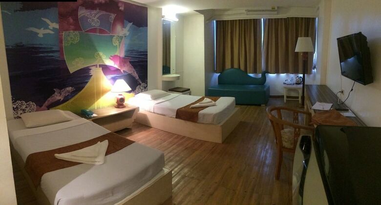 Hotel The Pacific Cool Chic