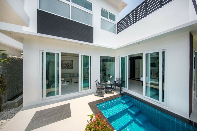 Colibri Pool Villa Pattaya