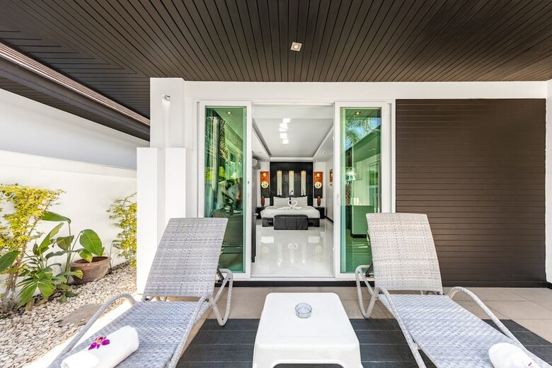 Colibri Pool Villa Pattaya