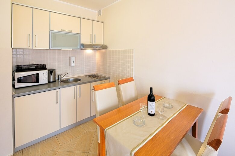 Apartments Holiday