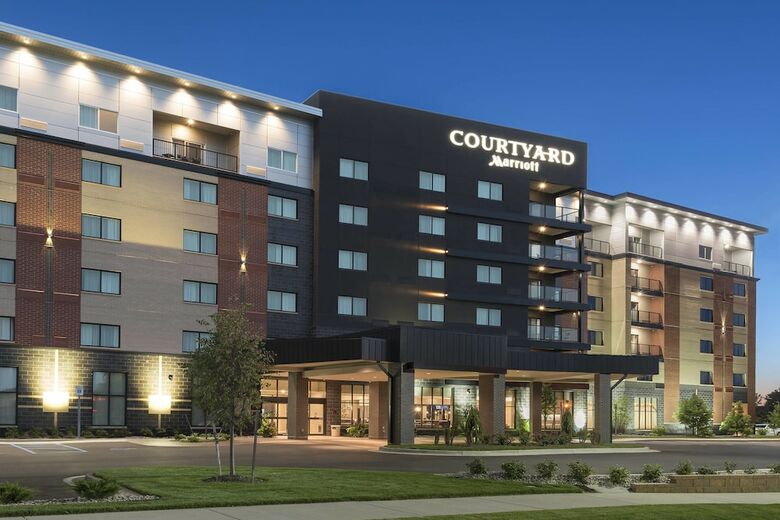Hotel Courtyard Mt. Pleasant At Central Michigan University