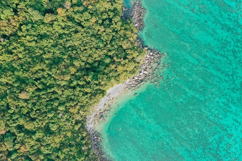 Hotel Adang Island Resort