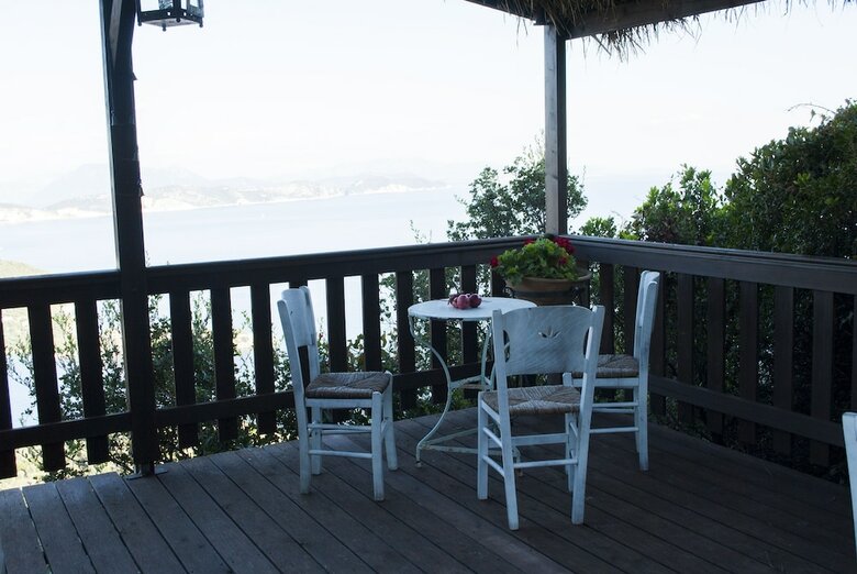 Arethousa Villas