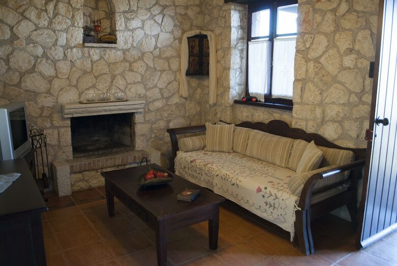 Arethousa Villas