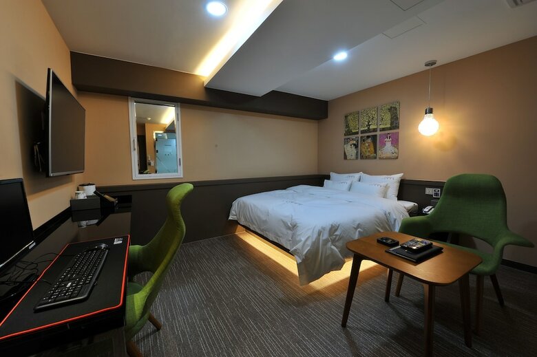 Hotel The Grang Nampo (fromerly Ytt)