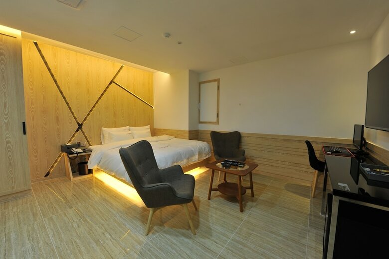Hotel The Grang Nampo (fromerly Ytt)
