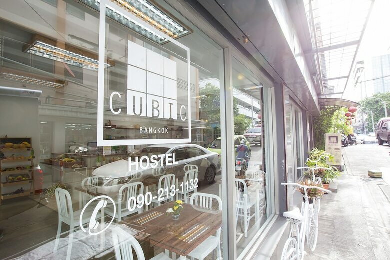 Hostal Cubic Bangkok Hostel