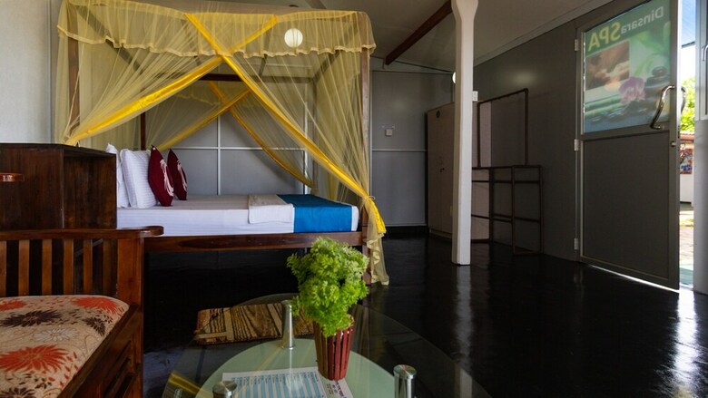 Hotel Dinsara Pearl Villa