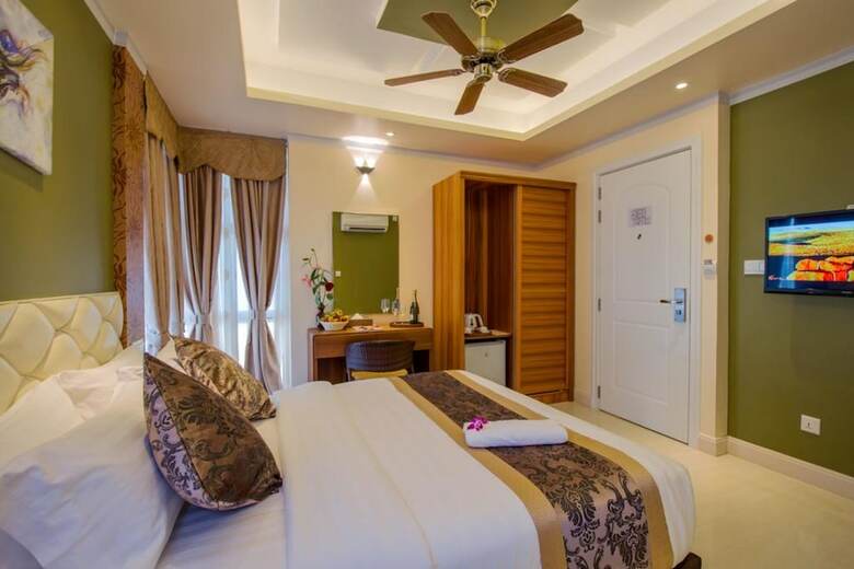 Hotel Sand Gate Inn