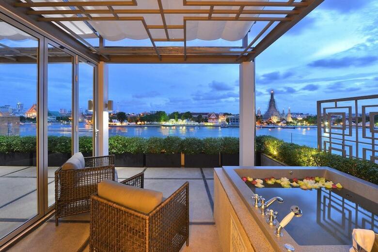 Hotel Riva Arun Bangkok