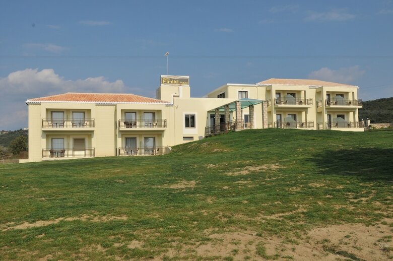 Hotel Finiki Plaza