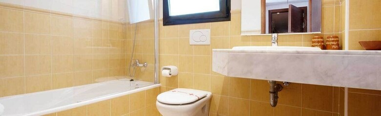 Hotel Playa Mondrag�