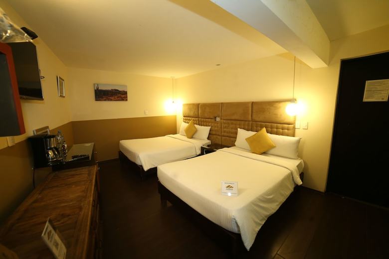 Bed & Breakfast Casa Anzures Suites