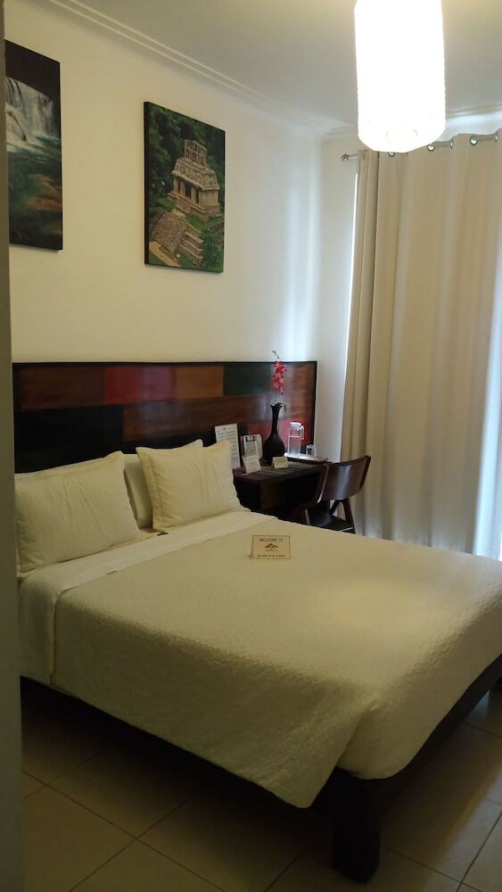 Bed & Breakfast Casa Anzures Suites