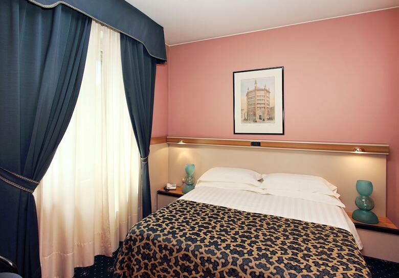 Hotel Novotel Parma Centro