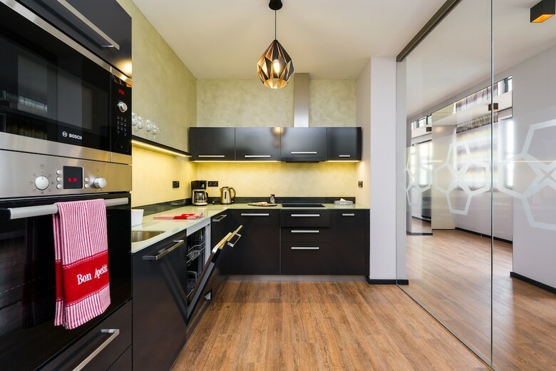 Empirent Mucha Apartments