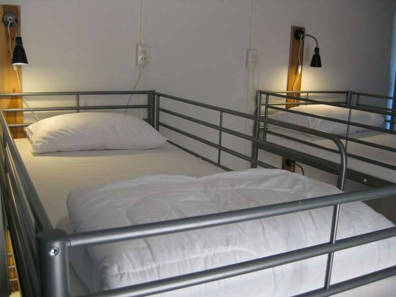 Hostal Rest 3 - Hostel