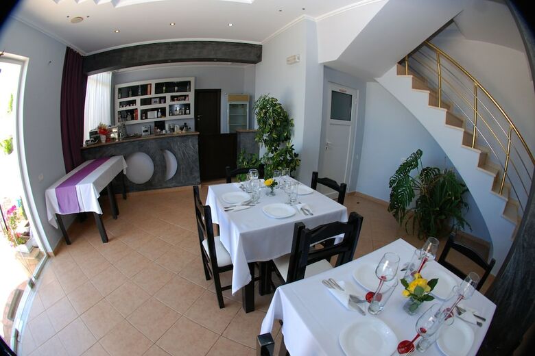 Aparthotel Villa Doka