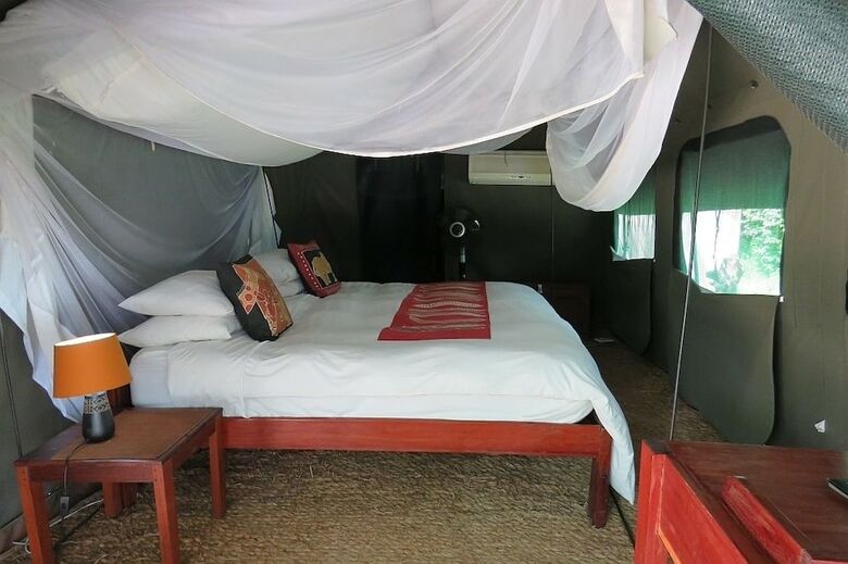 Croc Valley Camp