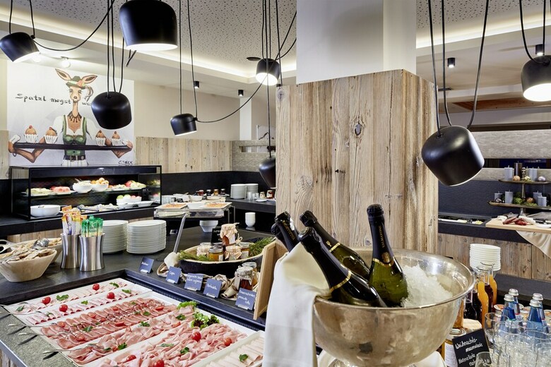 Hotel Chalet Mirabell