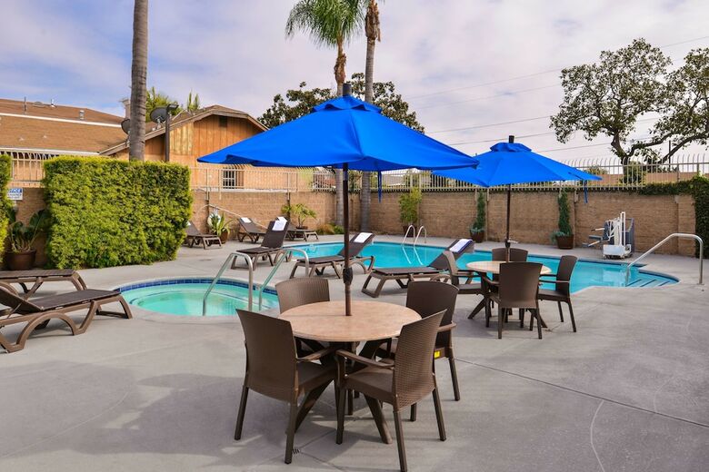 Best Western Airpark Hotel