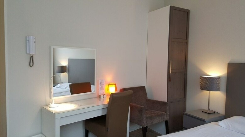 Hotel Corner House