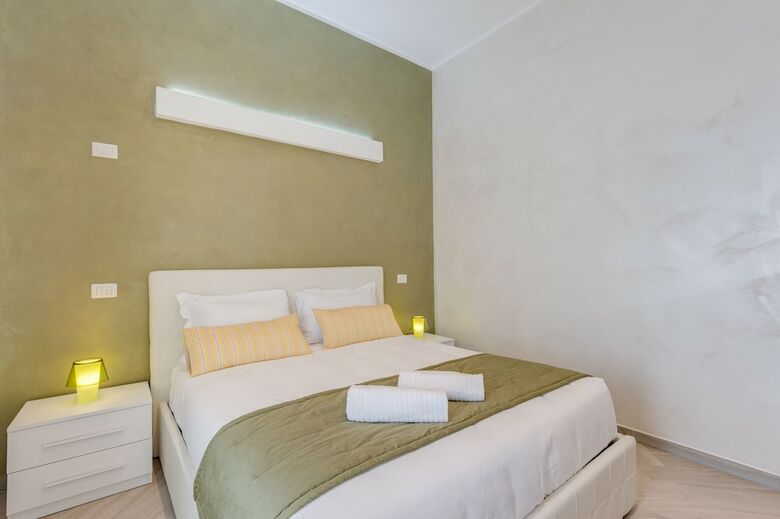 Penta Luxury House