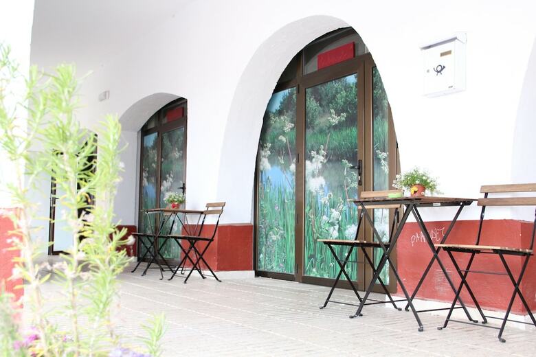 Hostal El Albergue De Herrera