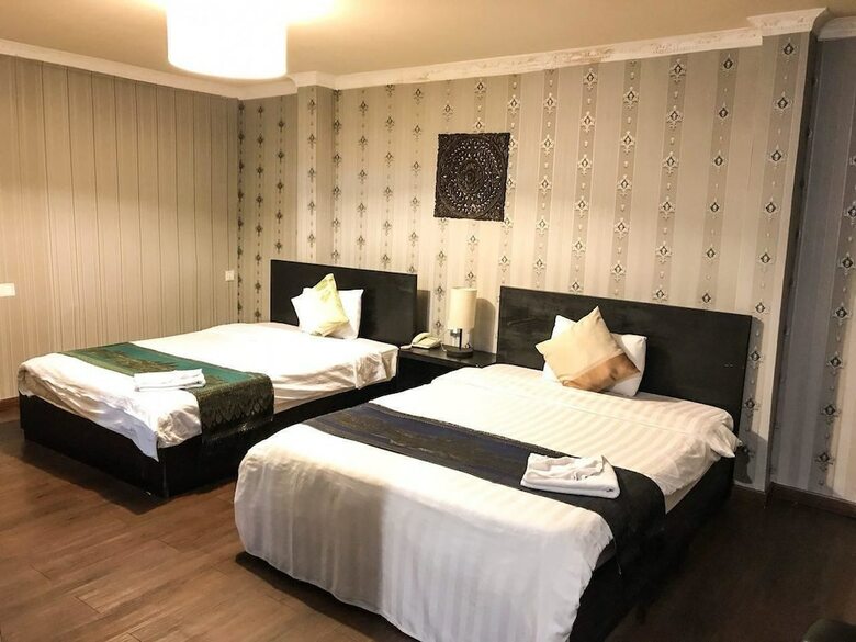 River Star Hotel