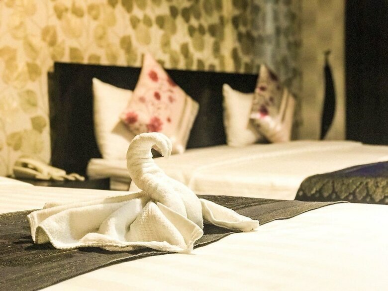 River Star Hotel