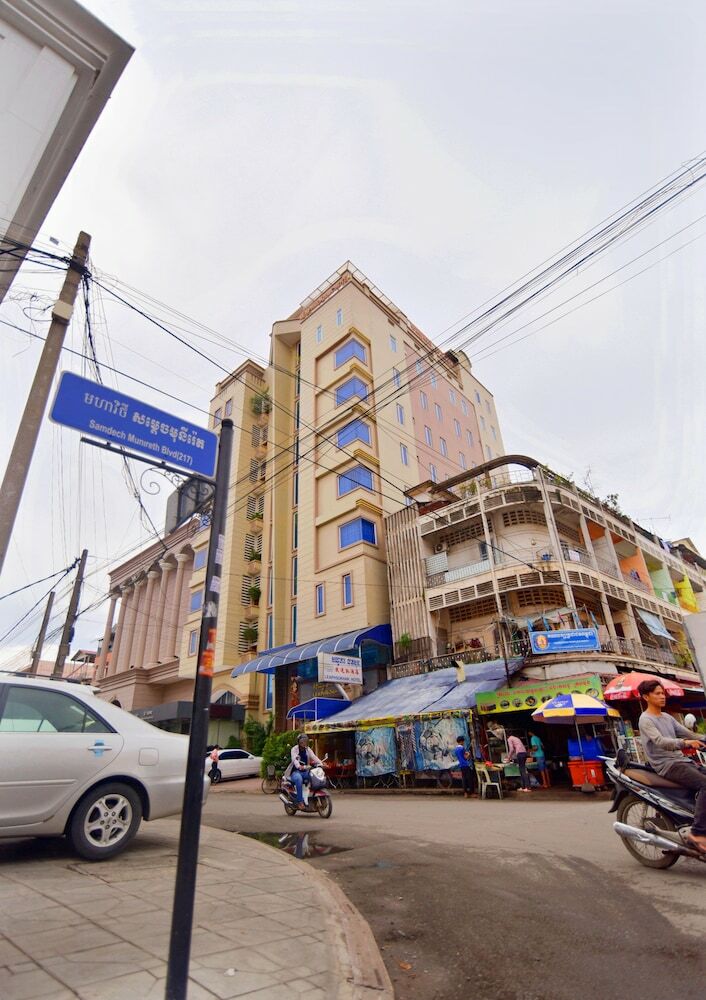 Leaph Sokhak Hotel