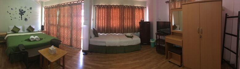 Phunyanuch Hotel