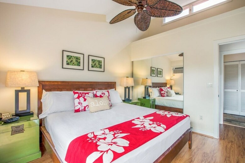 Lahaina Condo J204 - 2 Br Condo