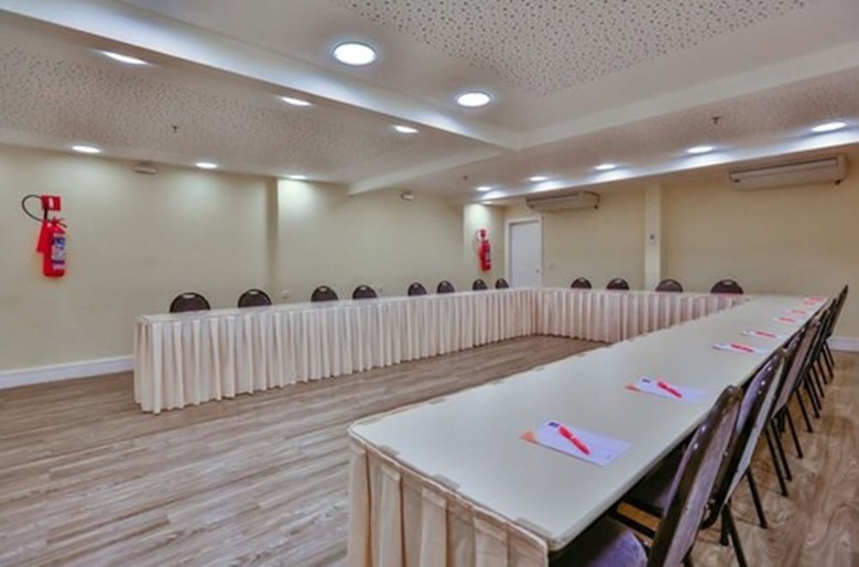 Hotel Sleep Inn Macae Dubai