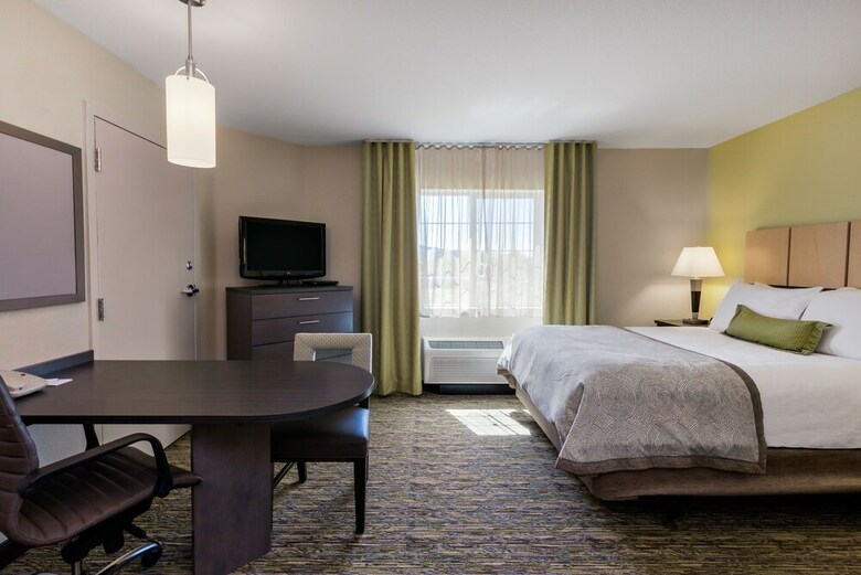 Aparthotel Candlewood Suites Medford
