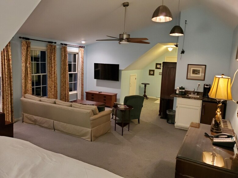 Bed & Breakfast Morehead Inn