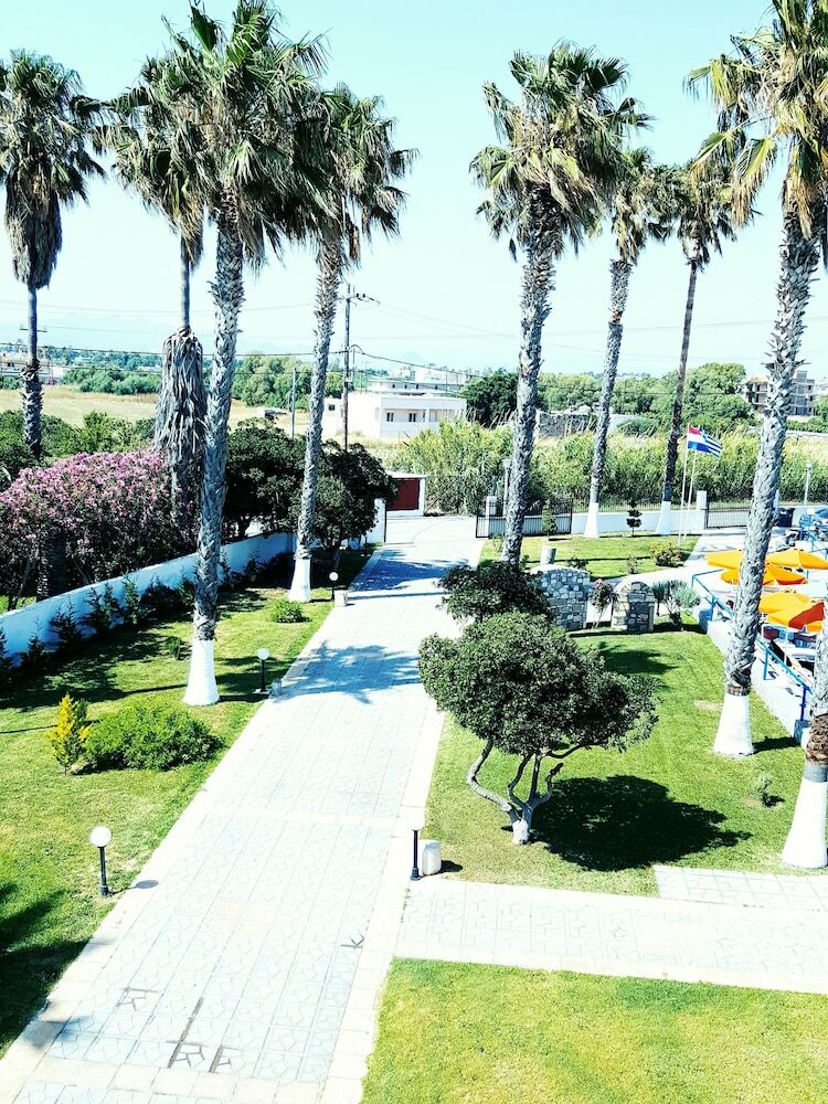 Athina Apartments