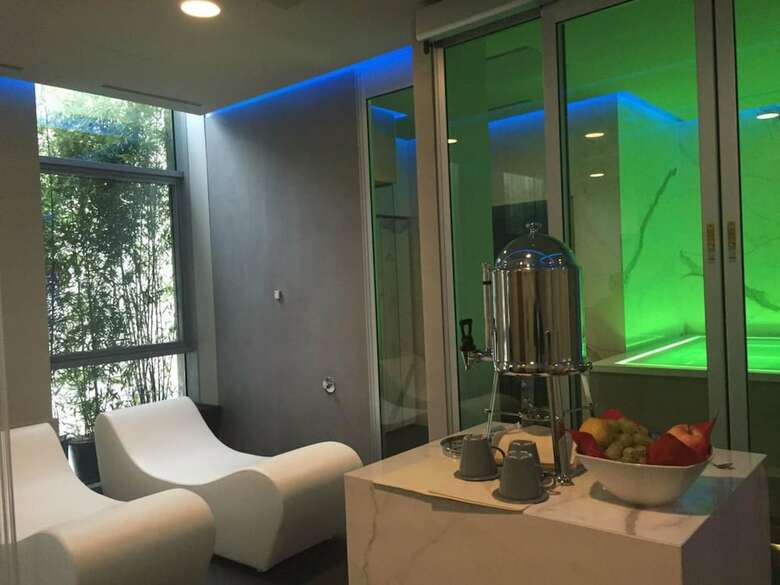 Hotel Ramada Encore By Wyndham Bologna