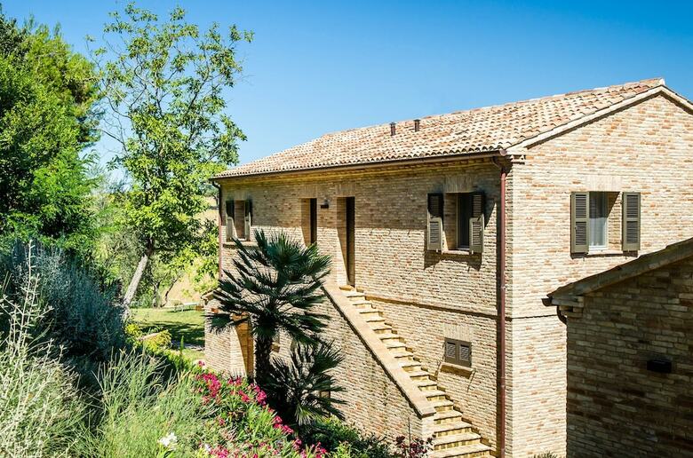 Bed & Breakfast Casavostra - Ambience Suites