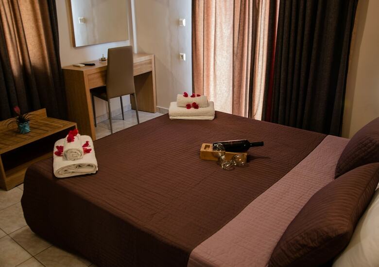 Theano Hotel