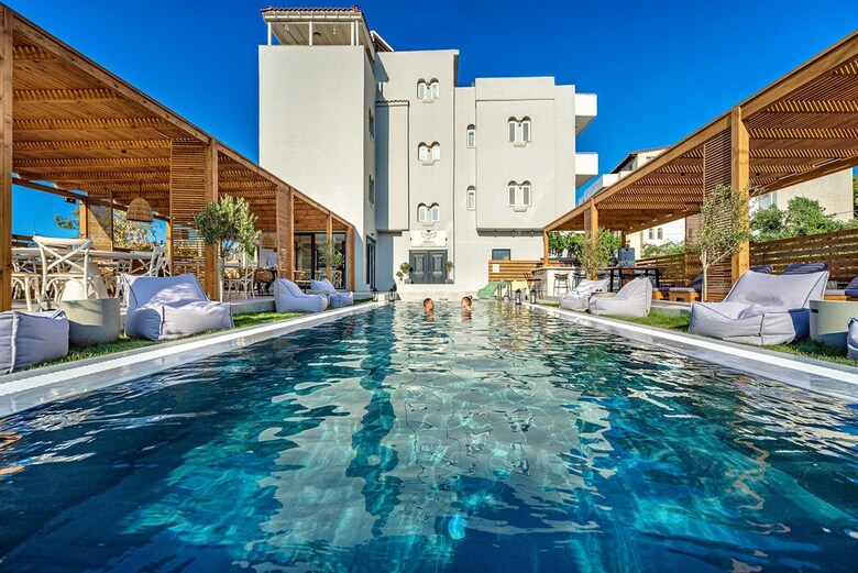 Apartamentos Ikaros Suites