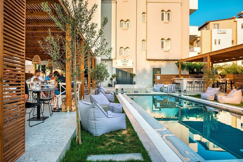 Apartamentos Ikaros Suites