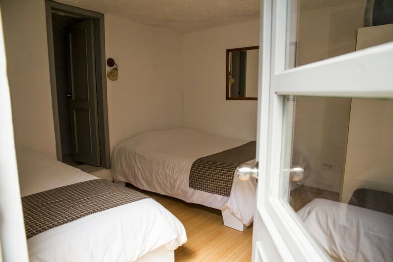 Hostal Posada Del Maple - Hostel