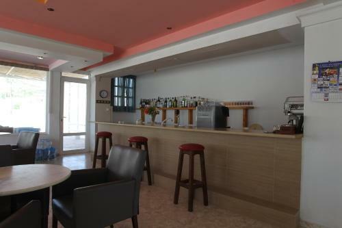 Antonis Hotel