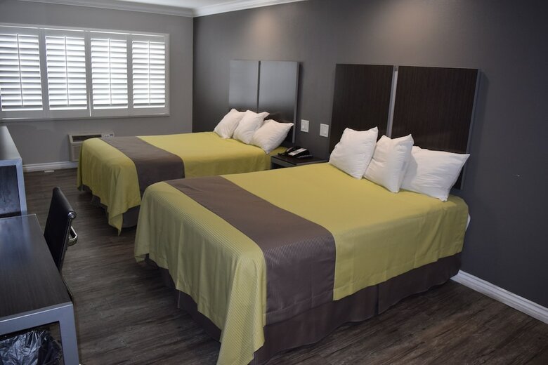 Posada Deluxe Inn Hawthorne