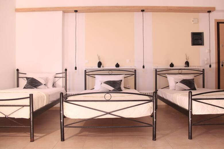 Aparthotel Krinis Apartments