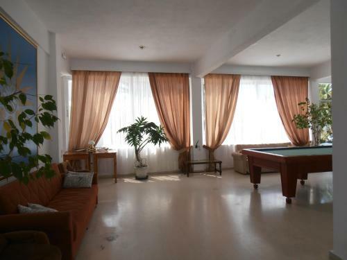 Mariliza Beach Hotel