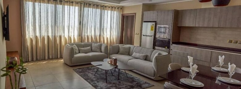 Urbano Hotel By Roots
