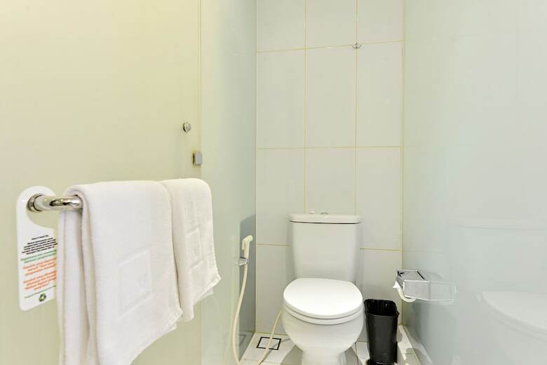 Hotel Zen Rooms Tebet Area
